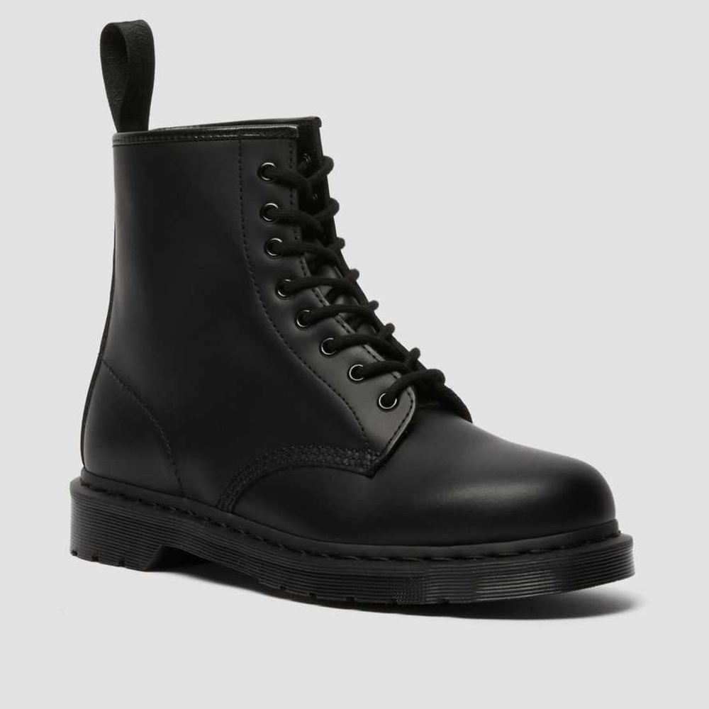 Dr Marten 1460 MONO SMOOTH LEATHER LACE UP BOOTS